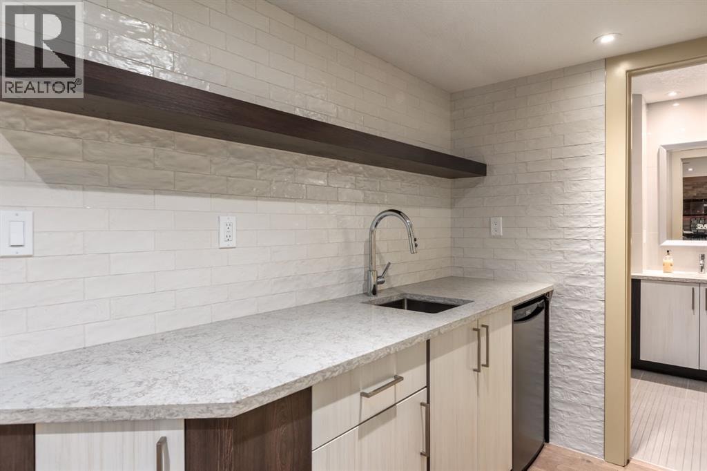 401 Marina Drive — photo 32