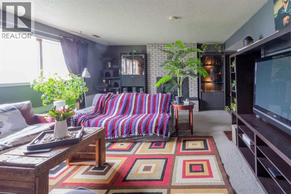 2822 13 Avenue SE — photo 16