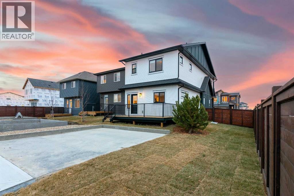 902 Chinook Winds Meadow SW — photo 28