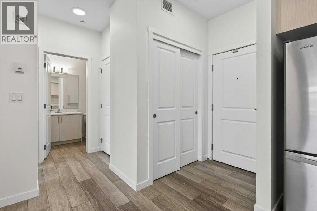 3218, 3727 Sage Hill Drive NW — photo 3
