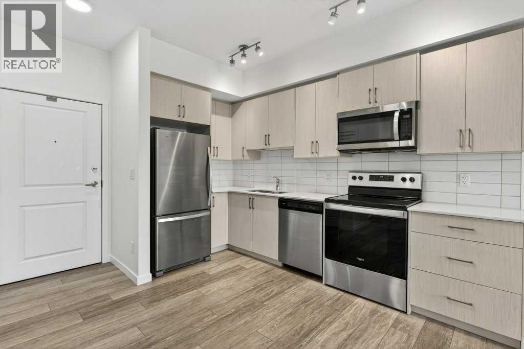 3218, 3727 Sage Hill Drive NW — photo 4