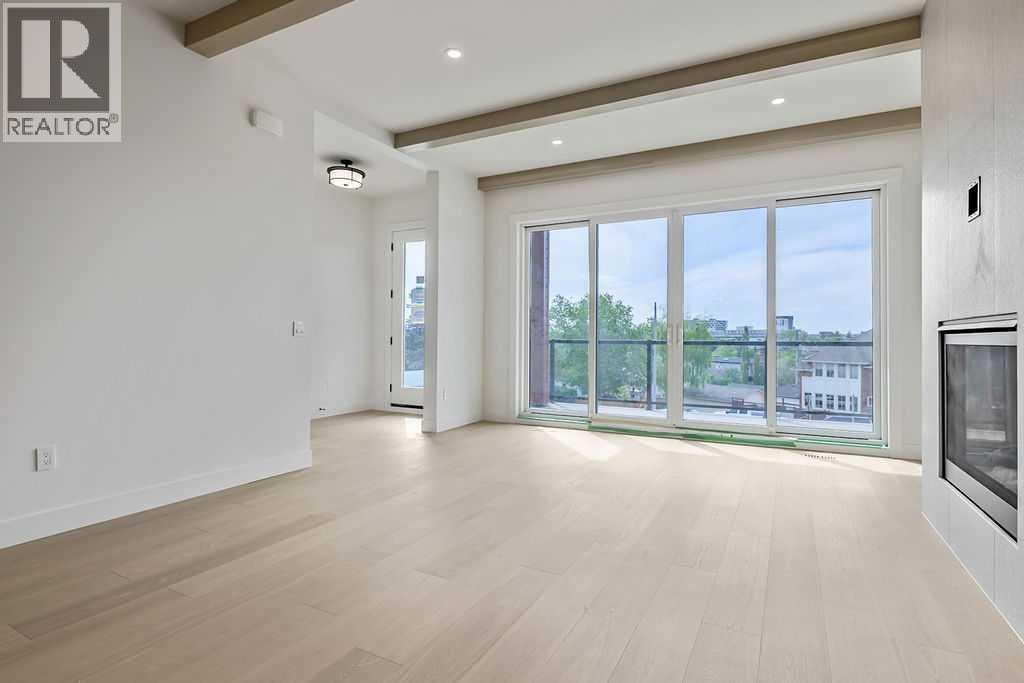 712 Bridge Crescent NE — photo 11