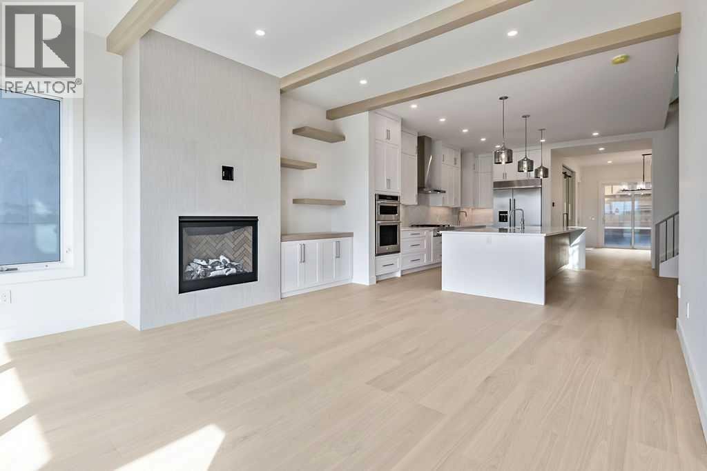712 Bridge Crescent NE — photo 7