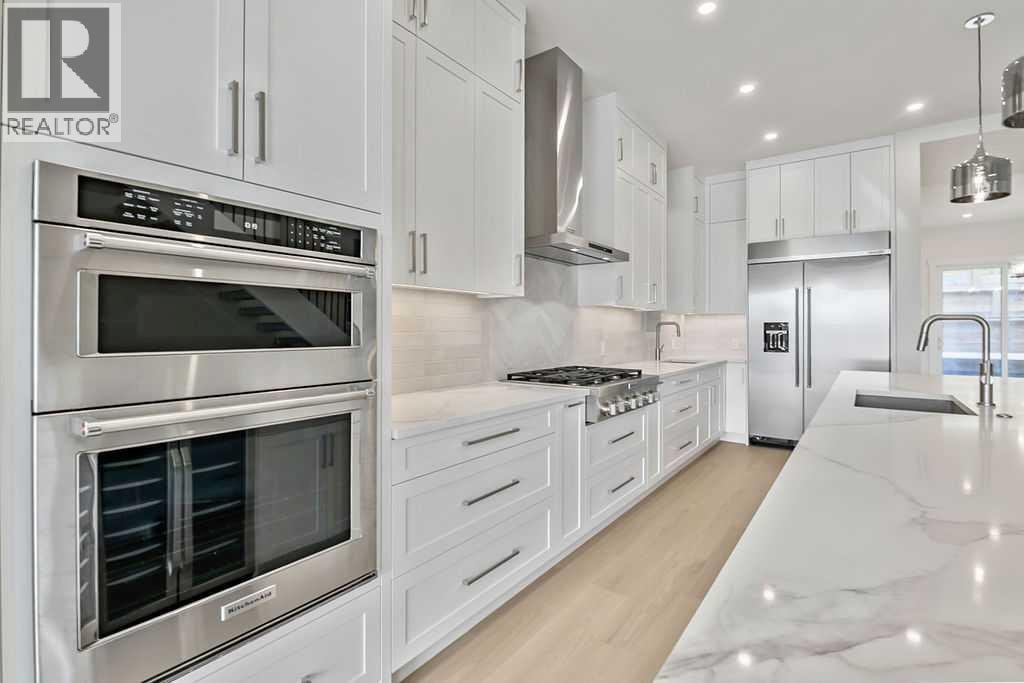 712 Bridge Crescent NE — photo 17