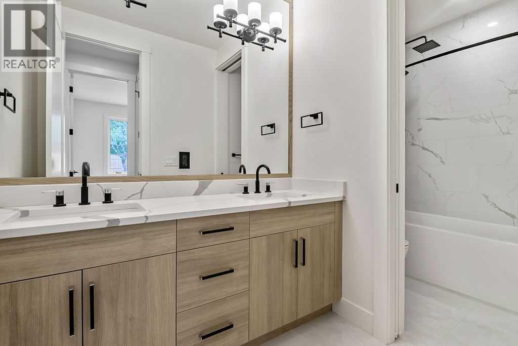 712 Bridge Crescent NE — photo 35