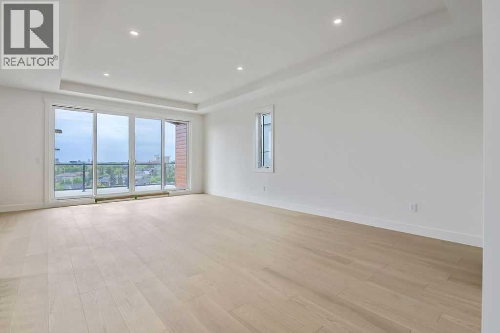 712 Bridge Crescent NE — photo 37