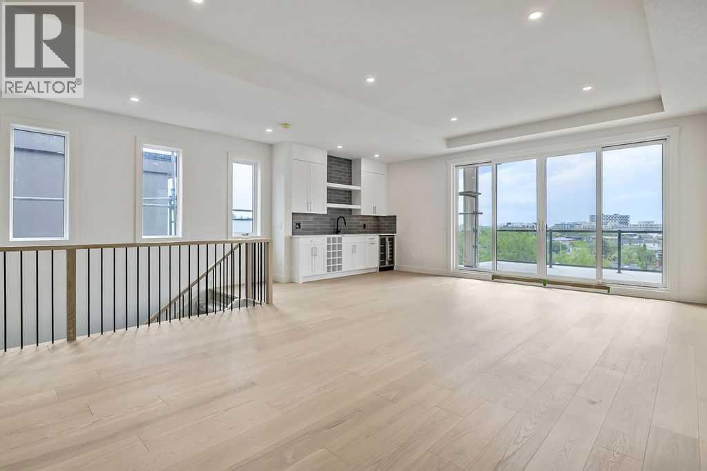 712 Bridge Crescent NE — photo 40