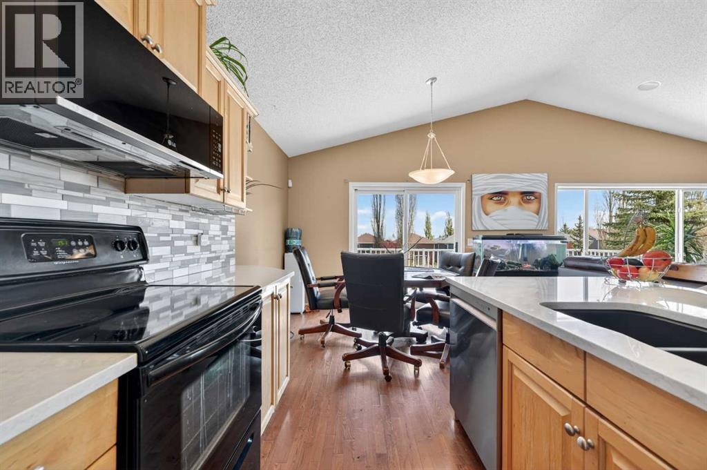 44 Bridlepost Green SW — photo 10