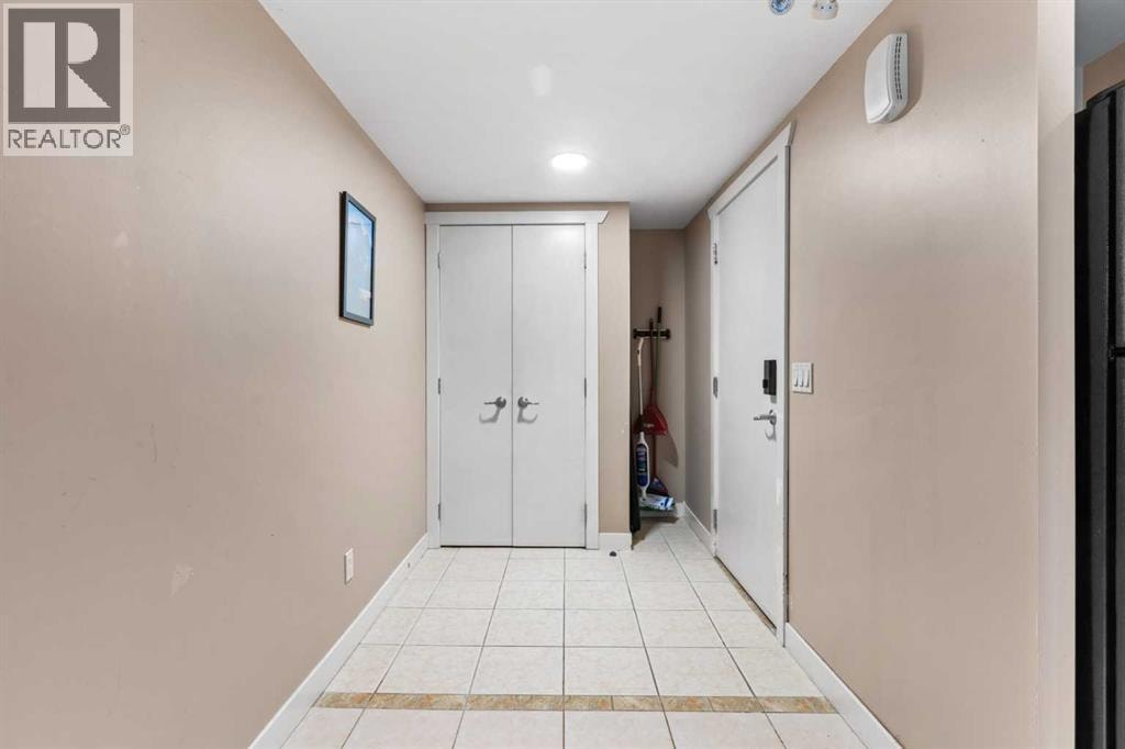 616 34 Avenue NE — photo 31