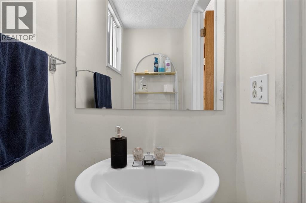 31 Templeby Way NE — photo 10