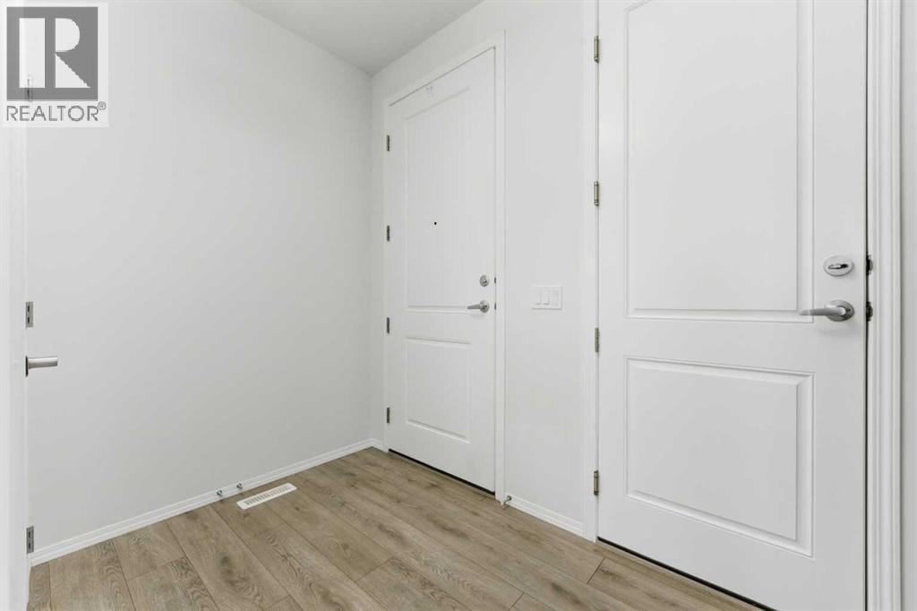 29 Belmont Terrace SW — photo 31