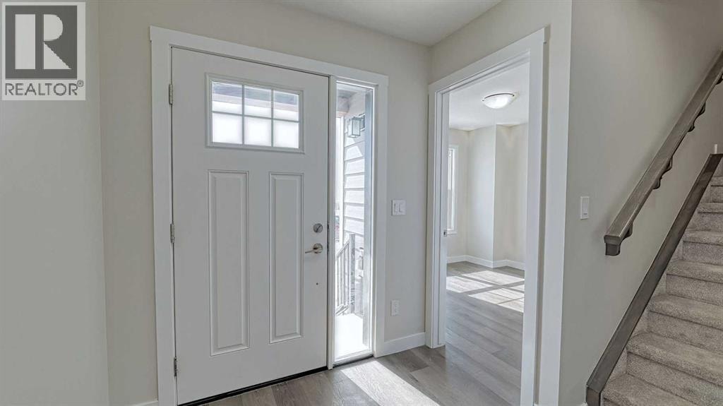 282 Alpine Avenue SW — photo 3