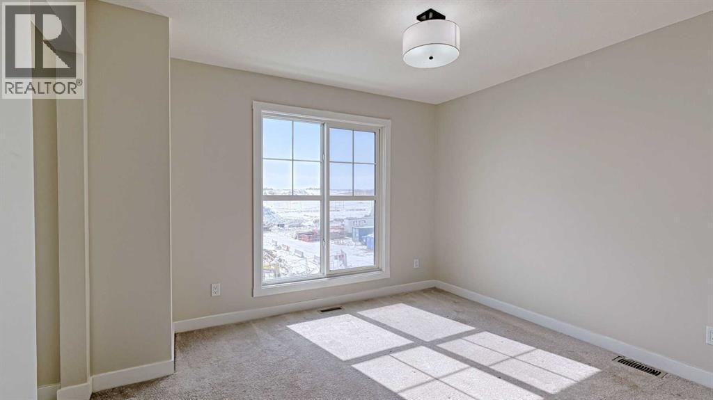 282 Alpine Avenue SW — photo 21