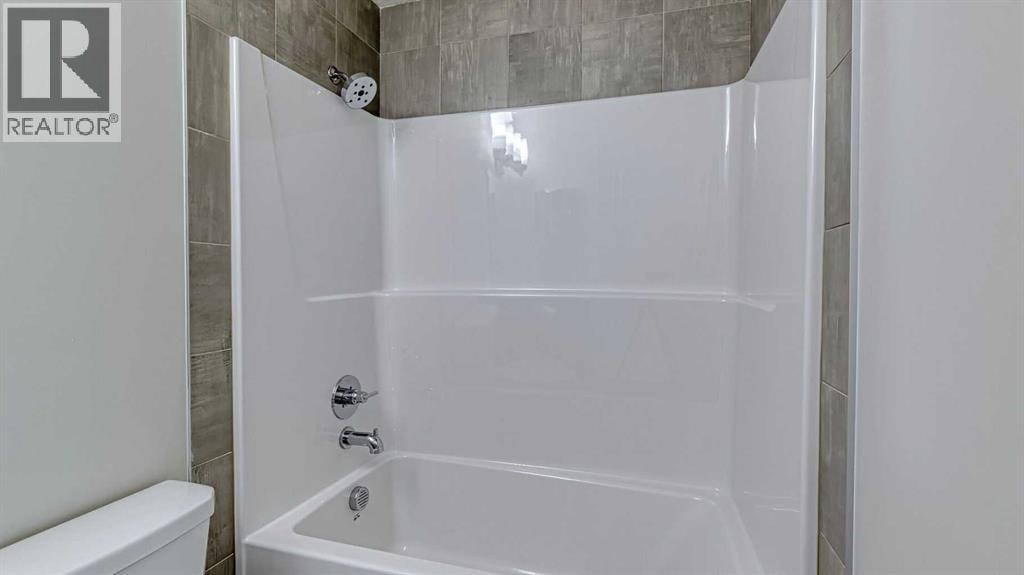 282 Alpine Avenue SW — photo 27