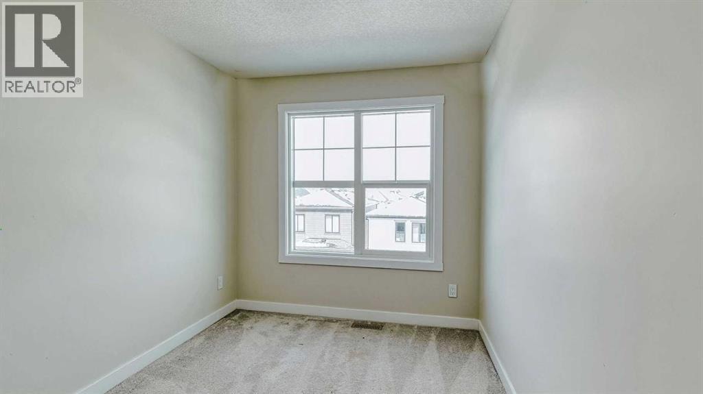 282 Alpine Avenue SW — photo 24
