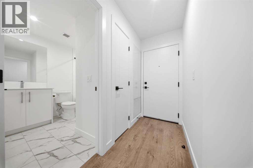 447, 110 18A Street NW — photo 10