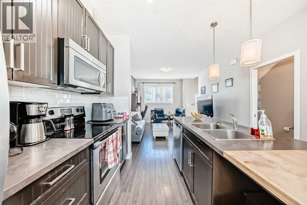 656 Copperpond Boulevard SE — photo 8