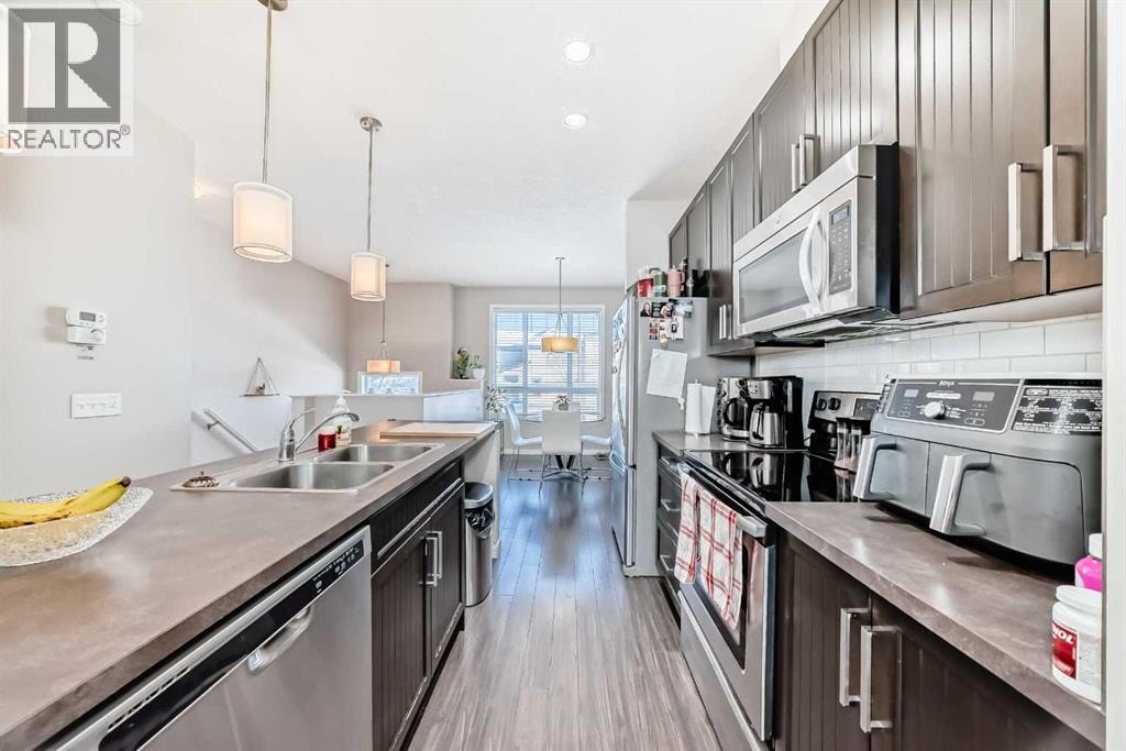 656 Copperpond Boulevard SE — photo 9
