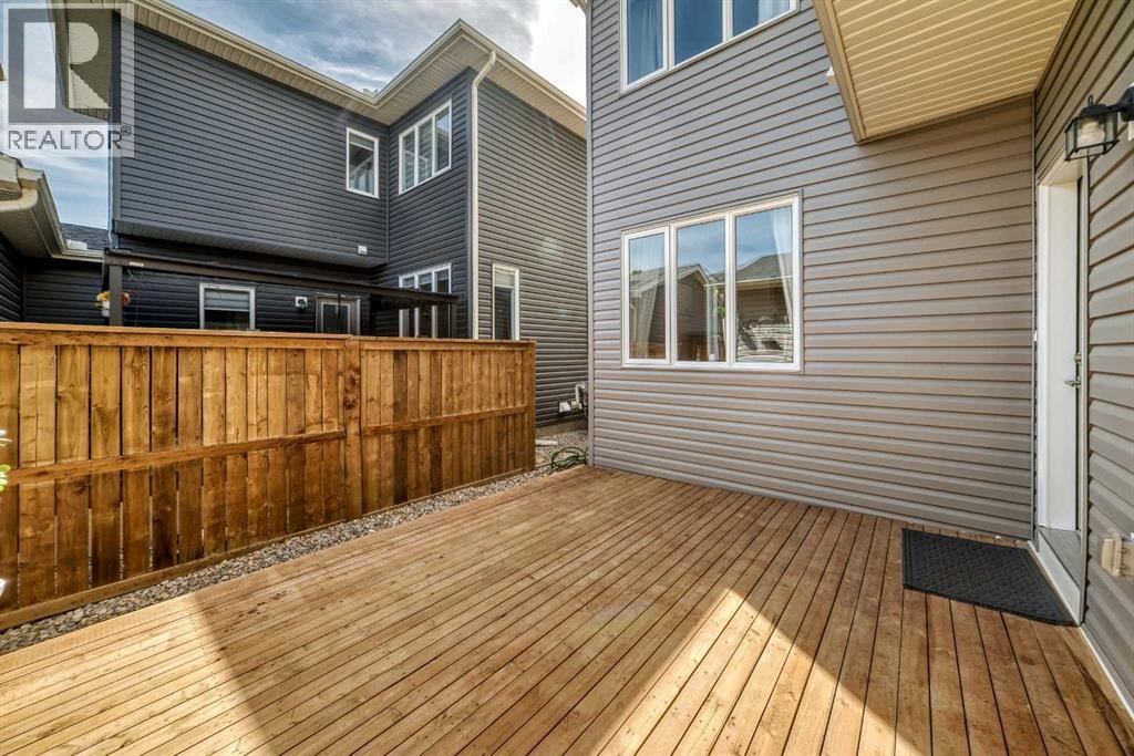 131 Carringham Road NW — photo 17
