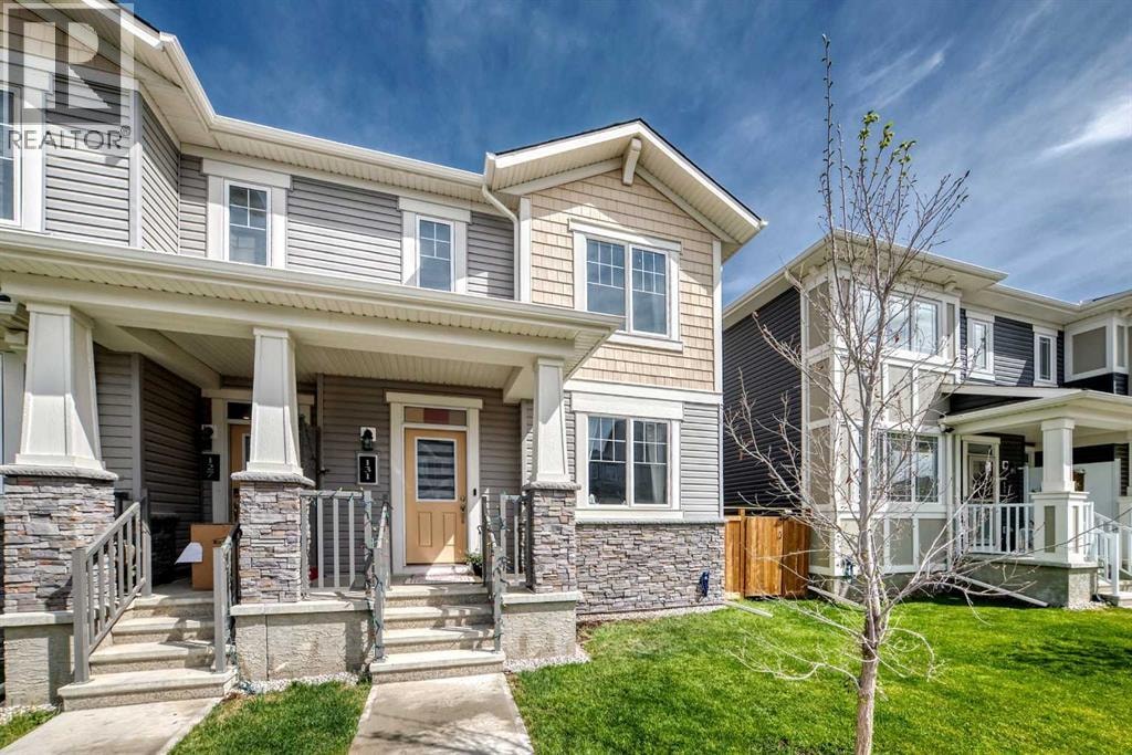 131 Carringham Road NW — photo 3