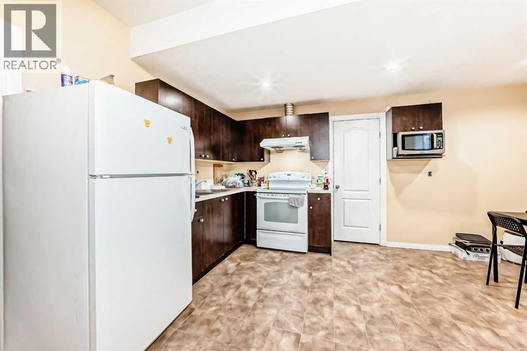 117 Saddlelake Grove NE — photo 40
