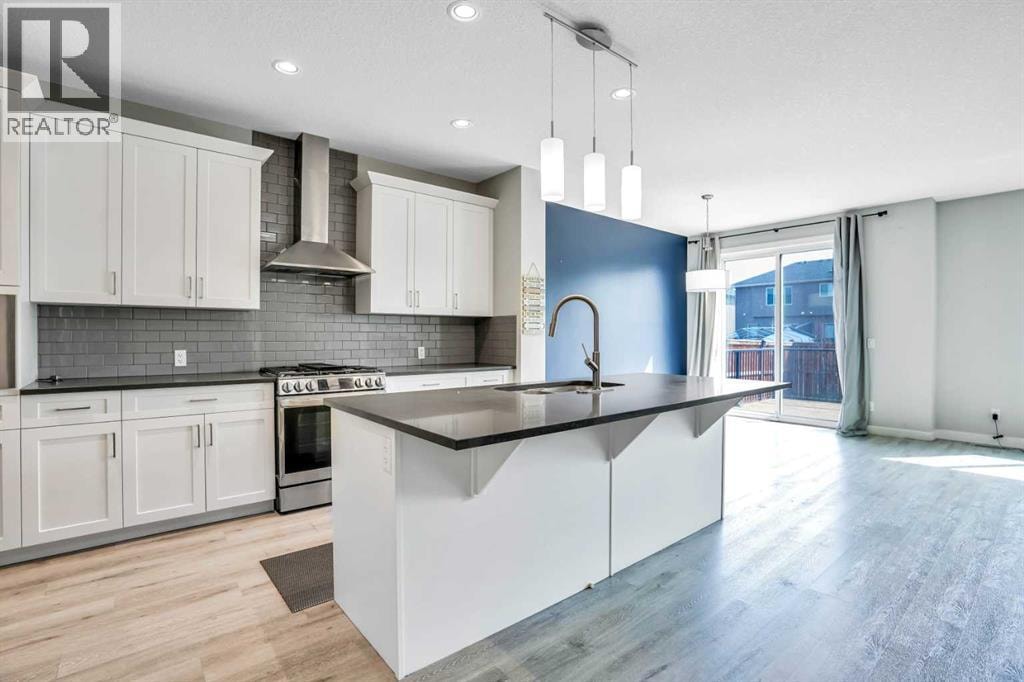 14 Evansfield Green NW — photo 10