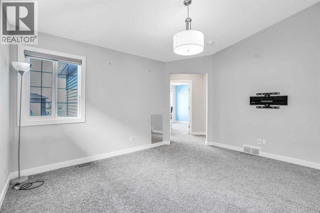 14 Evansfield Green NW — photo 30