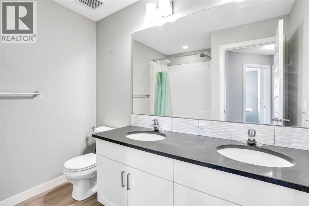 14 Evansfield Green NW — photo 36