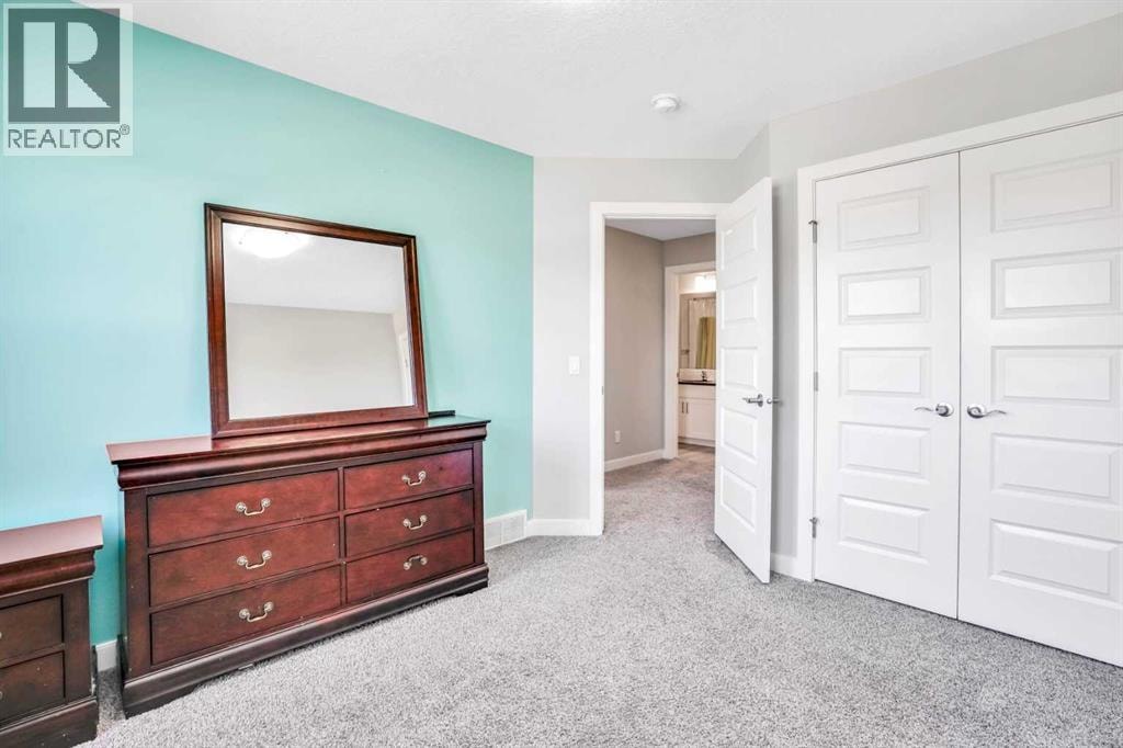 14 Evansfield Green NW — photo 32