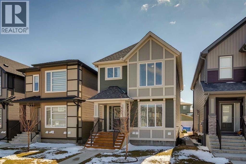 651 Savanna Landing NE — photo 1