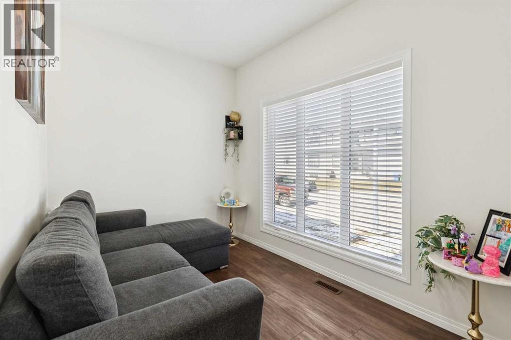 651 Savanna Landing NE — photo 5