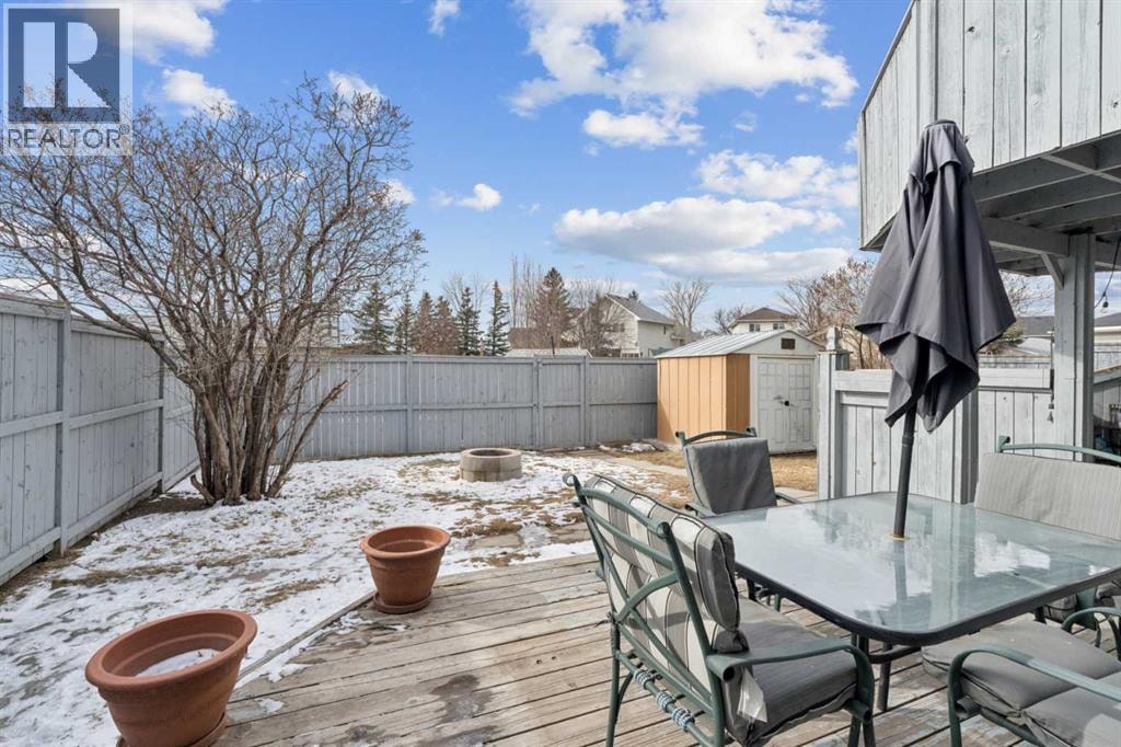 194 Martinglen Way NE — photo 30