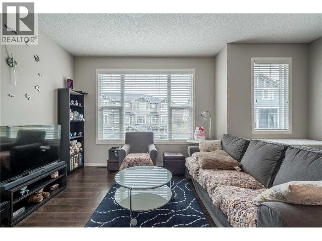 538 Panatella Walk NW — photo 3