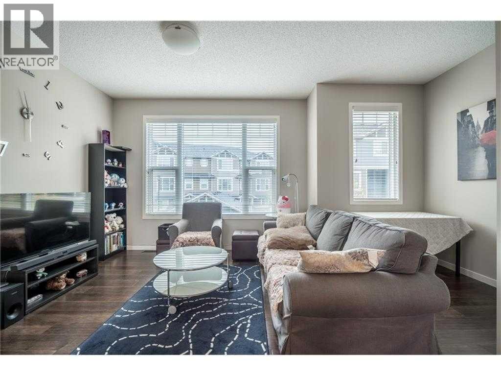538 Panatella Walk NW — photo 4