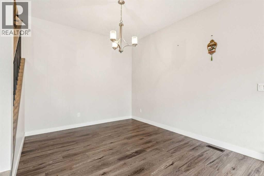118 Saddlestone Park NE — photo 20