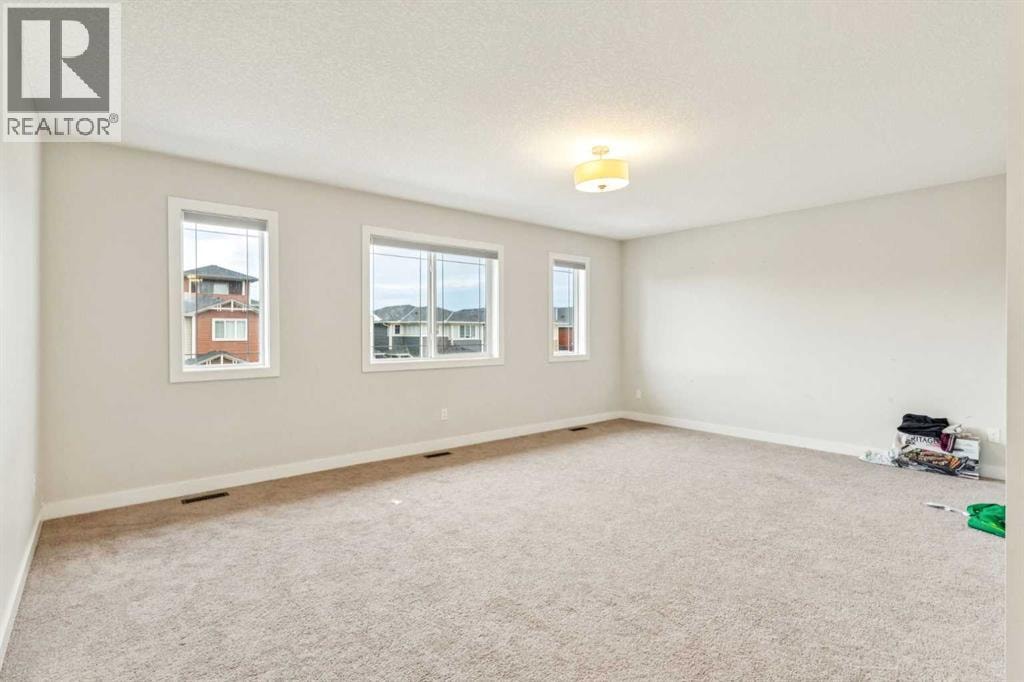 118 Saddlestone Park NE — photo 22
