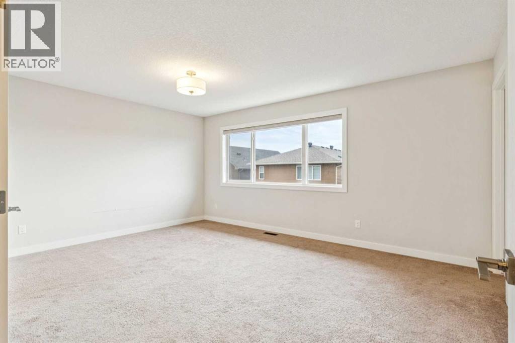 118 Saddlestone Park NE — photo 25
