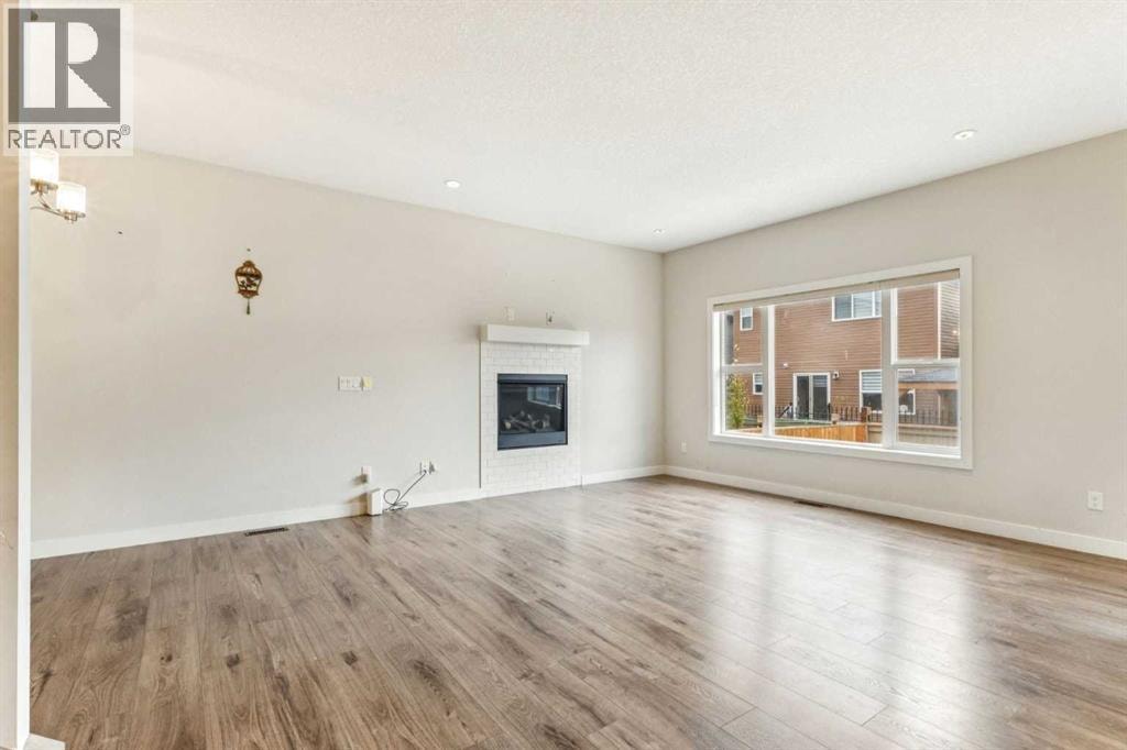 118 Saddlestone Park NE — photo 17