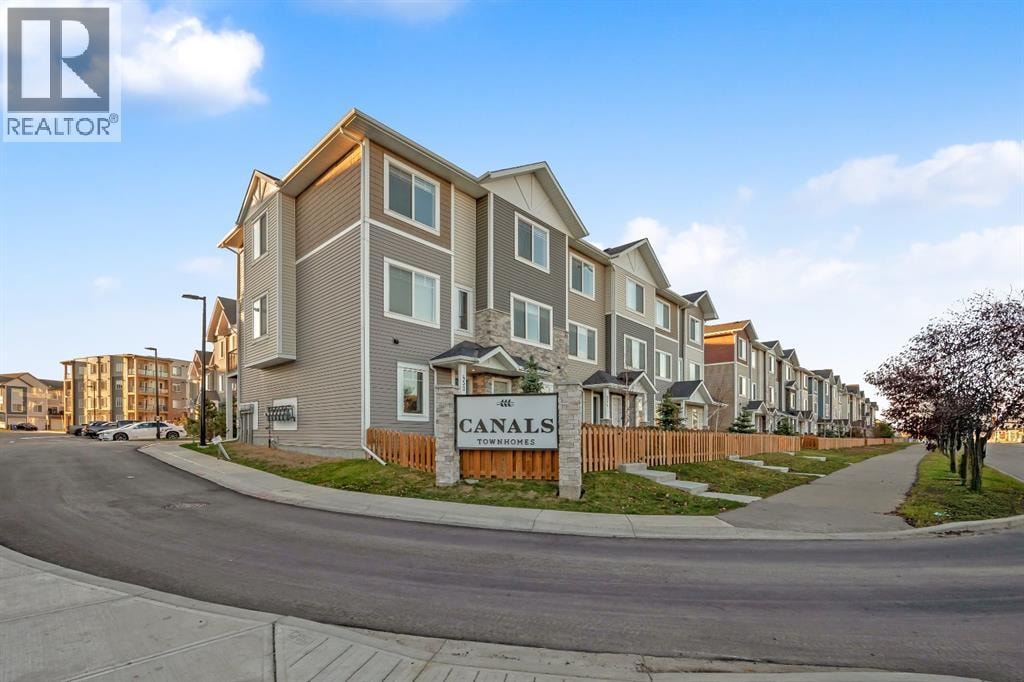 450 Canals Crossing SW
