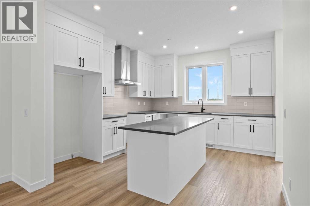 41 Hotchkiss Gardens SE — photo 11