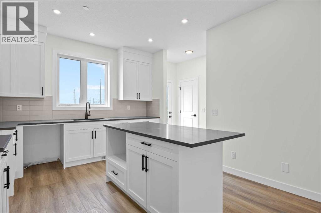 41 Hotchkiss Gardens SE — photo 15