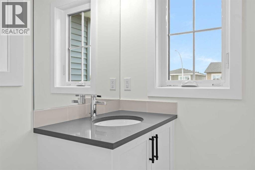 41 Hotchkiss Gardens SE — photo 24