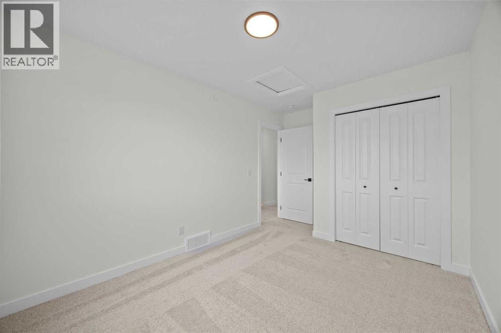 41 Hotchkiss Gardens SE — photo 29