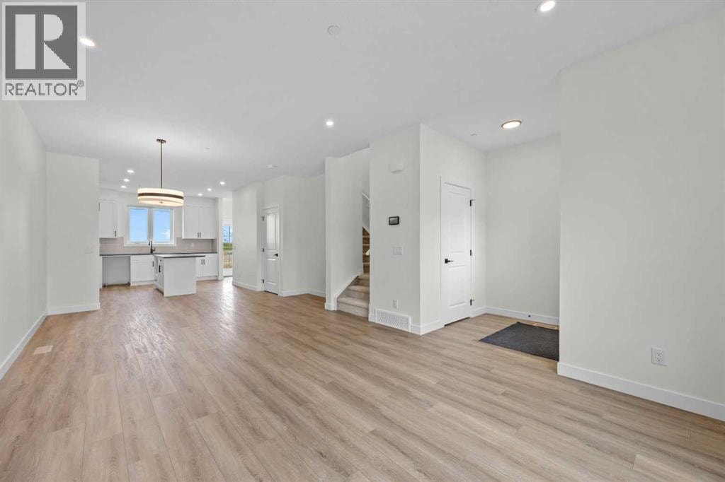 41 Hotchkiss Gardens SE — photo 7