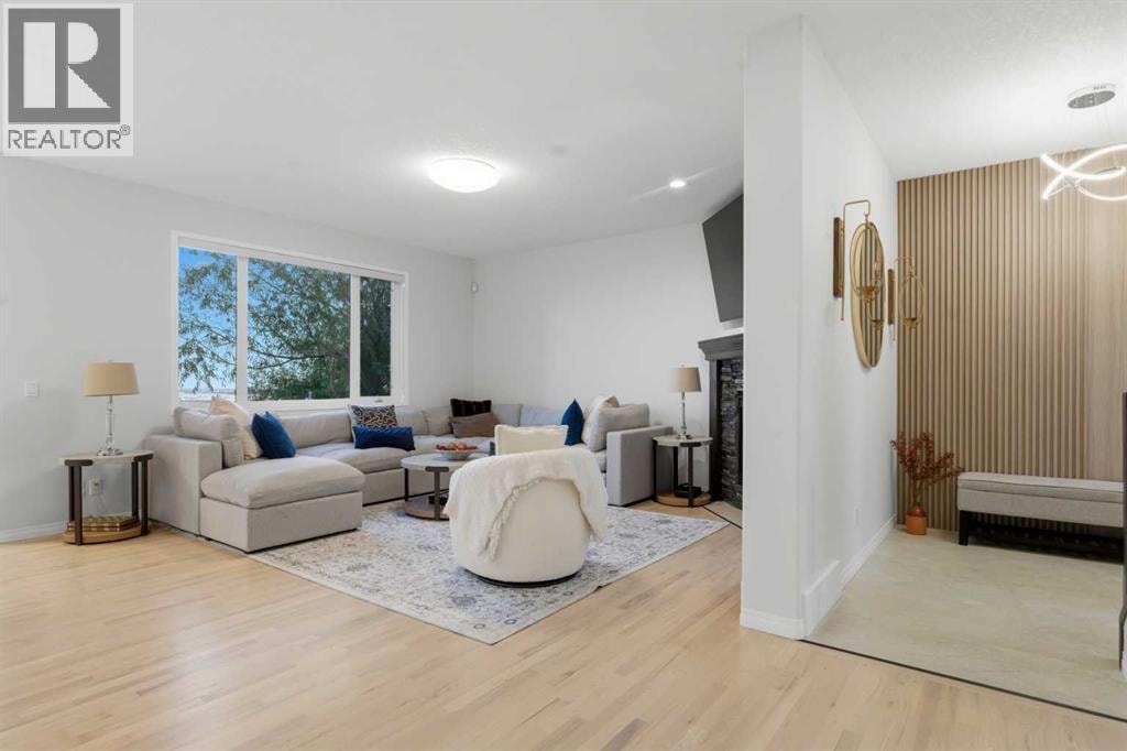 146 Springbluff Heights SW — photo 3