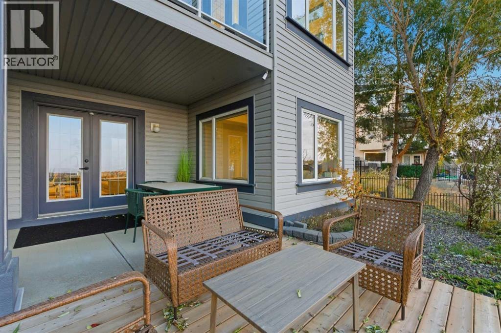 146 Springbluff Heights SW — photo 44