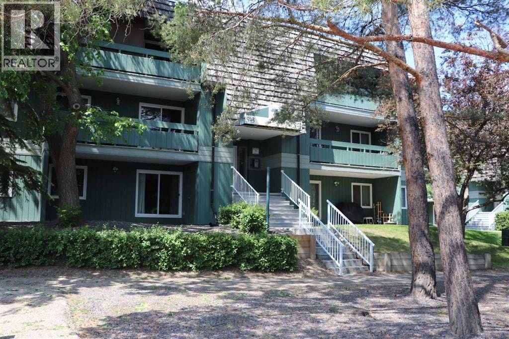 5212, 315 Southampton Drive SW — photo 1