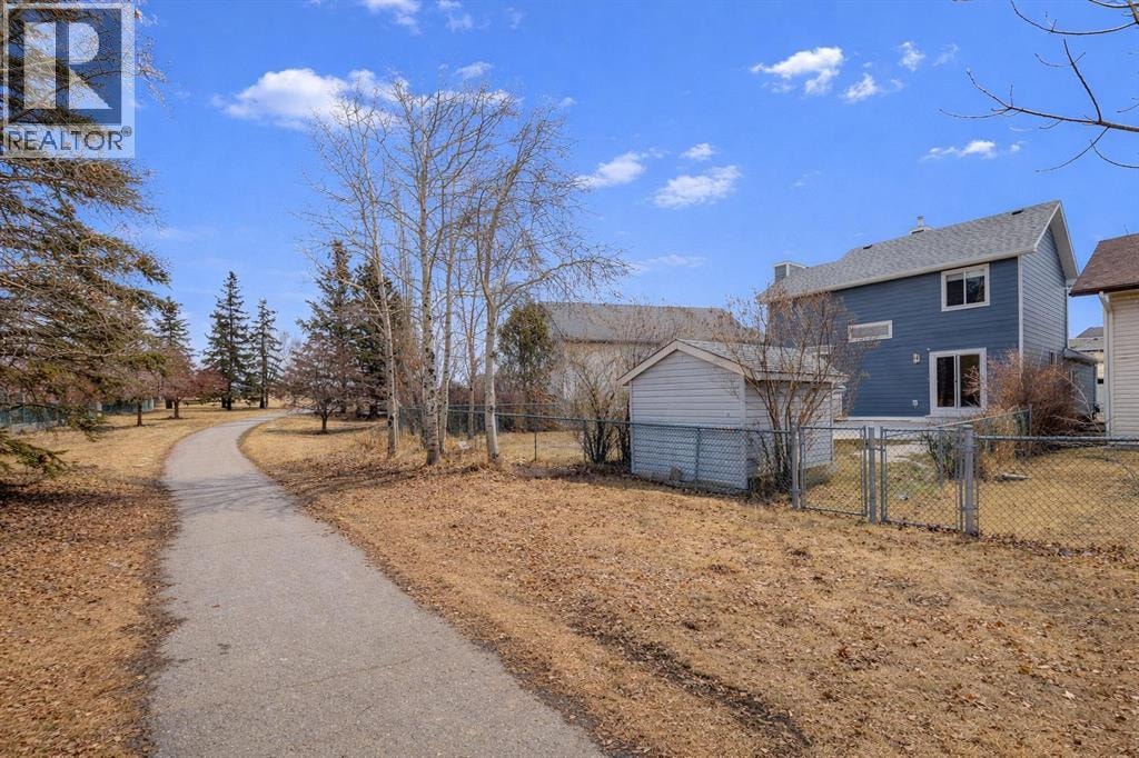 135 Coverdale Court NE — photo 35