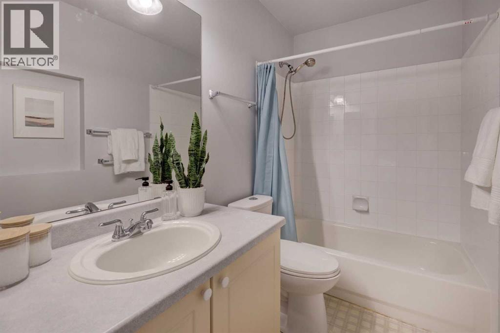 135 Coverdale Court NE — photo 23