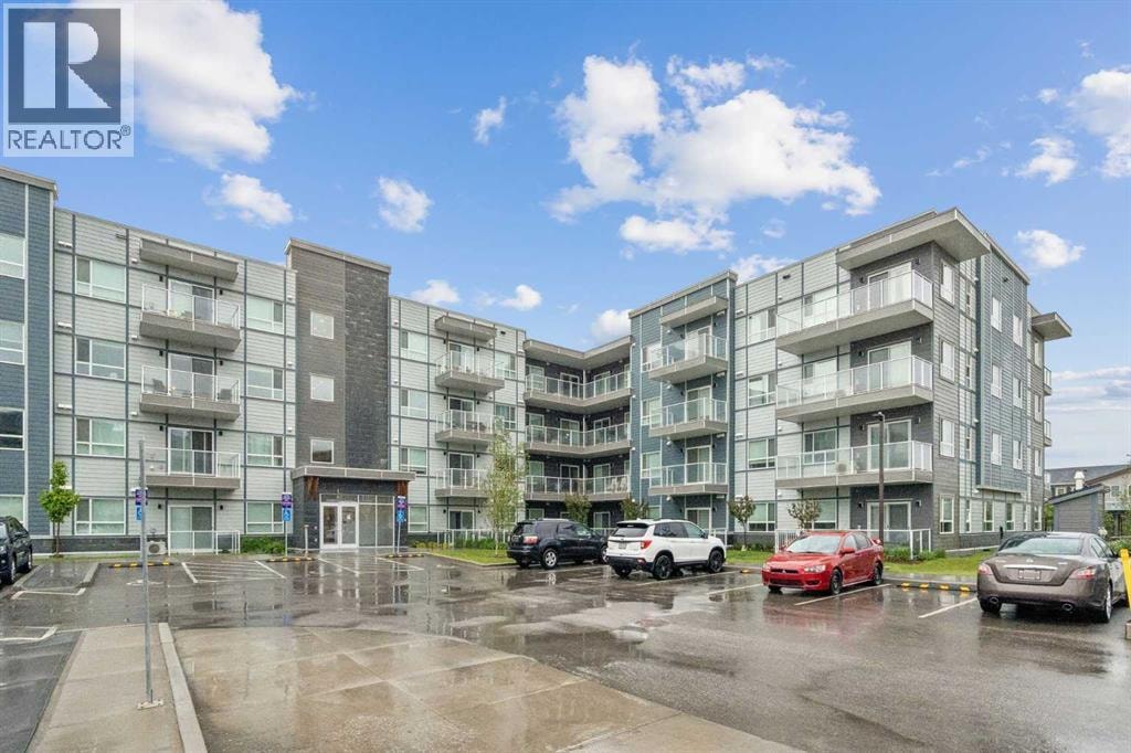 417, 80 Carrington Plaza NW — photo 2